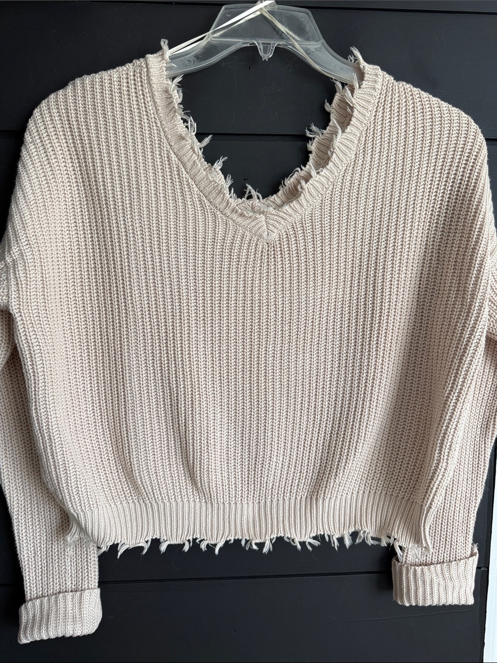 Jessica Simpson Cropped Frayed V-Neck Sweater Beige S